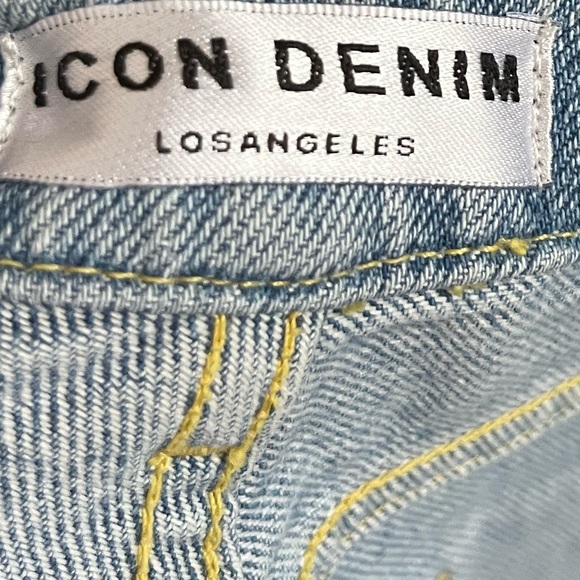 Light Blue Flared Women Jeans - Picture 10 of 11